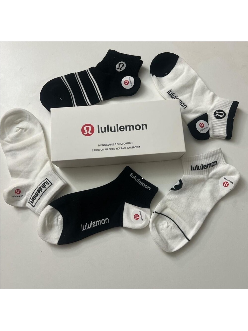 Lululemon Women's White and Black 5 Pair Socks
